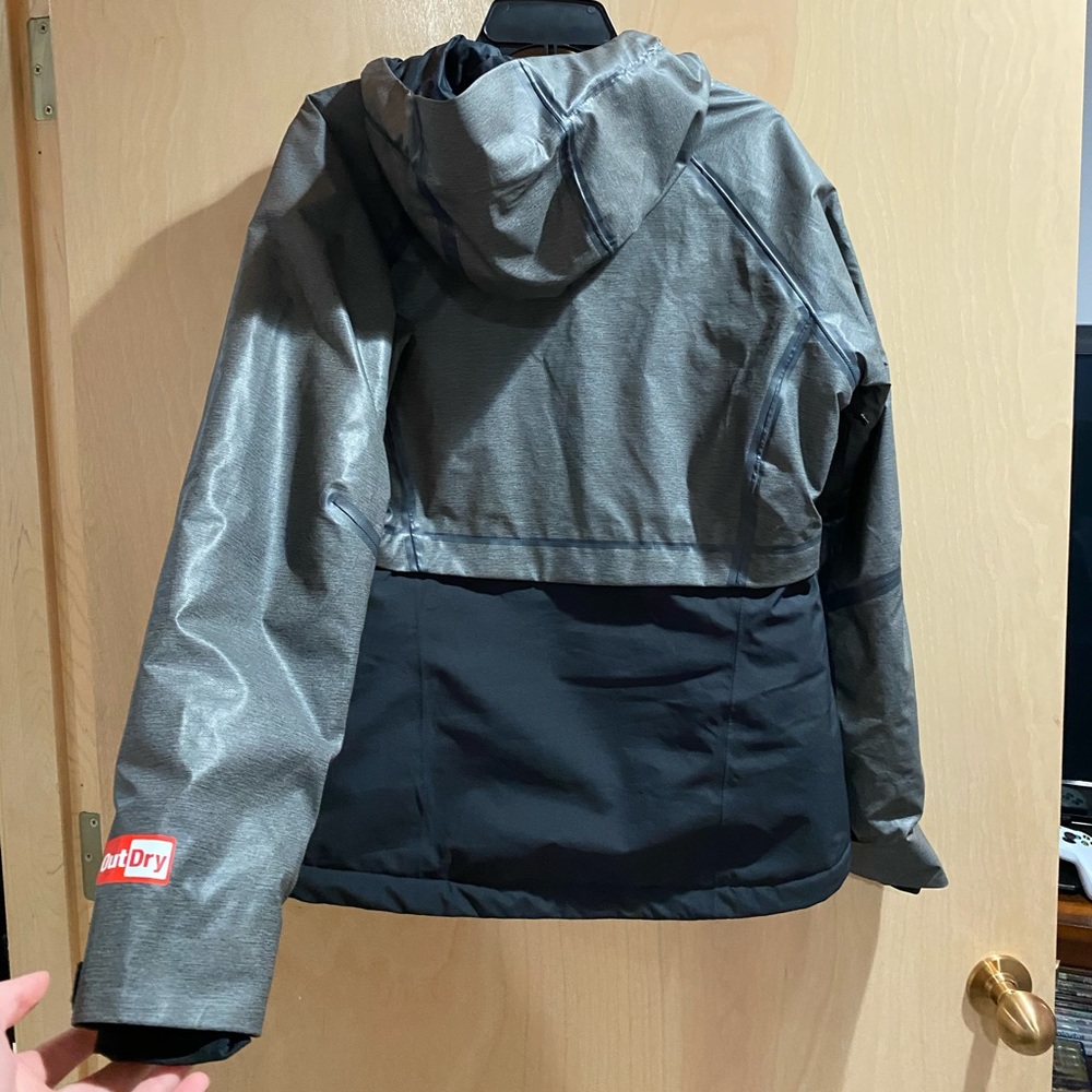 Columbia Jacket (Perfect Condition) - image 2